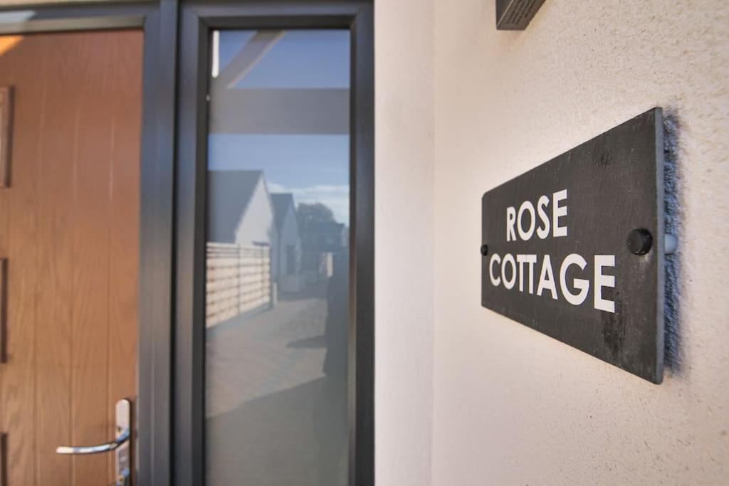 Hoxne Cottages - Rose Cottage With Private Hot Tub Йорк Екстериор снимка